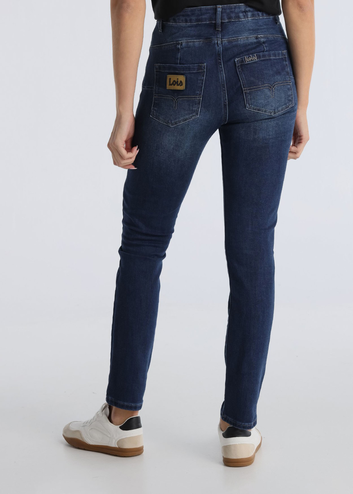 201112640 jeans-push-up-lavado-oscuro-skinny-fit-tiro-corto-pushy-campbell-azul 2