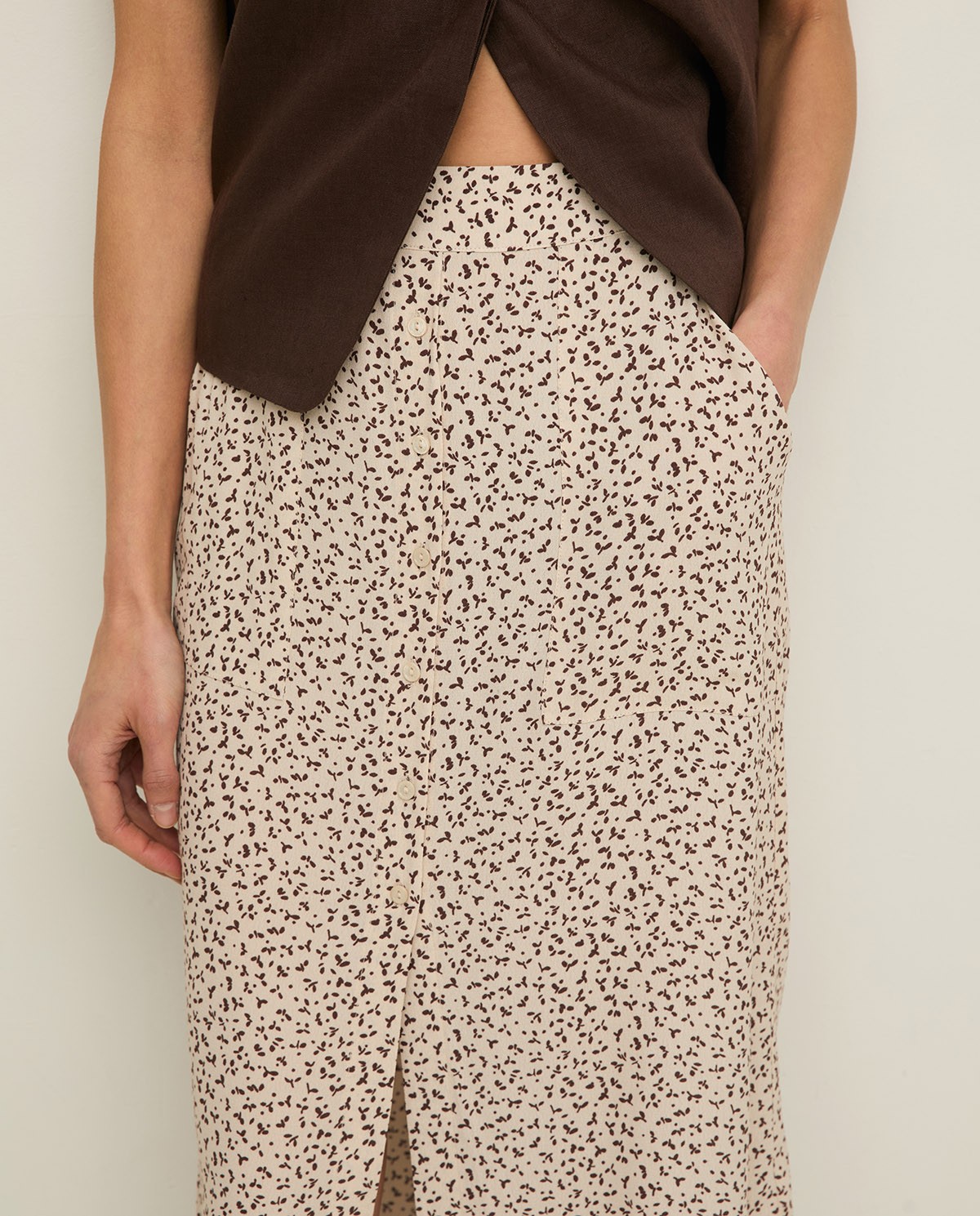 Falda Yerse 44827 midi estampada de viscosa EcoVero™ - Imagen 3