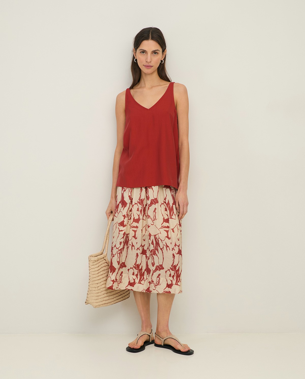 Falda Yerse 44841 midi fluida de gasa de viscosa con estampado floral - Imagen 4