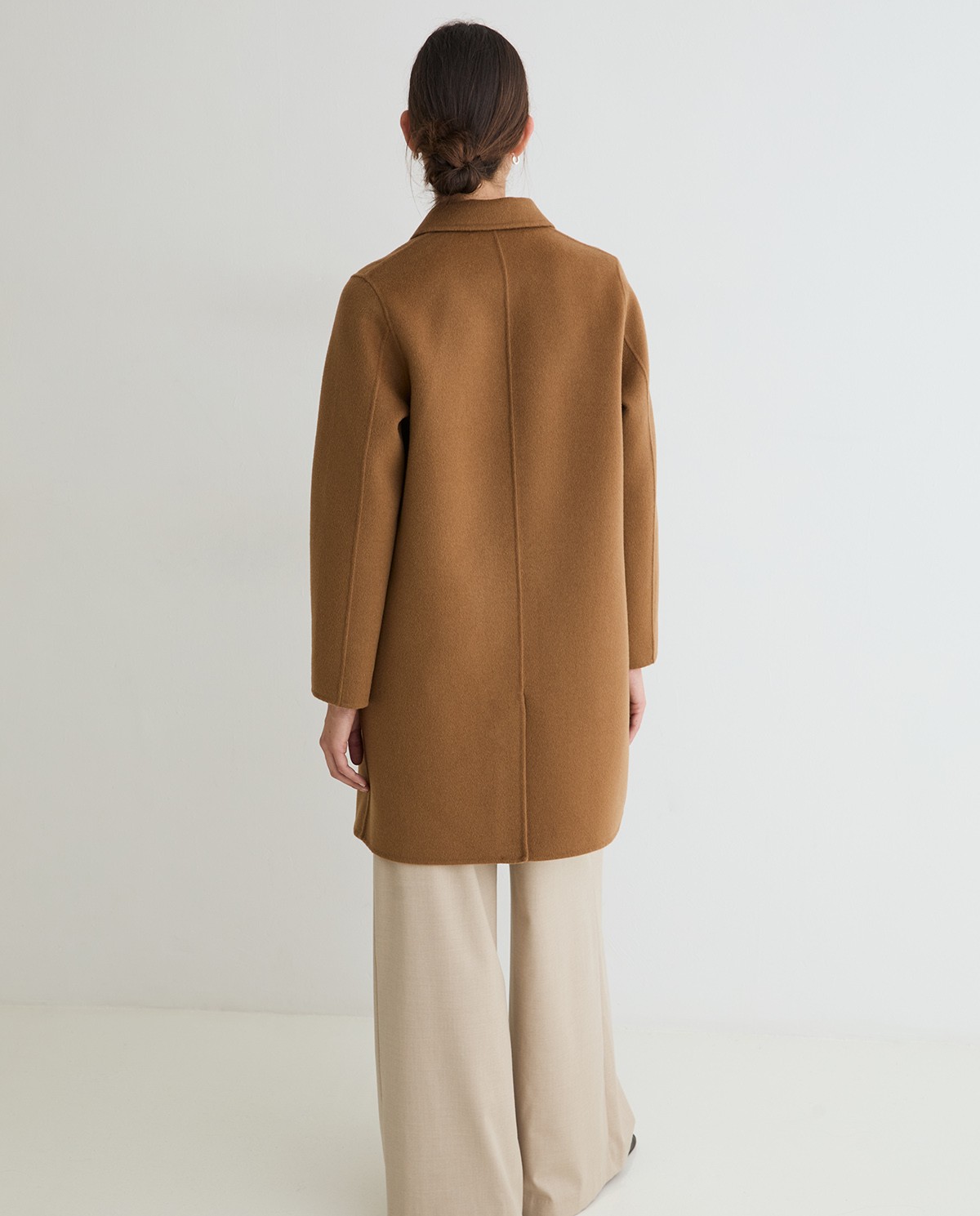 Abrigo midi de lana camel Yerse 45602 - Imagen 3